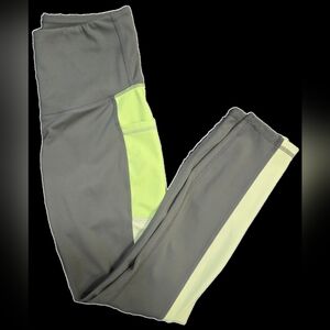 Small Move Theology 3/4 Leggings